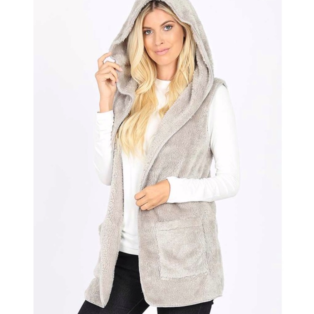 New! LAST ONE! Plush Grey Vest With Hood & Pockets - Picture 5 of 5